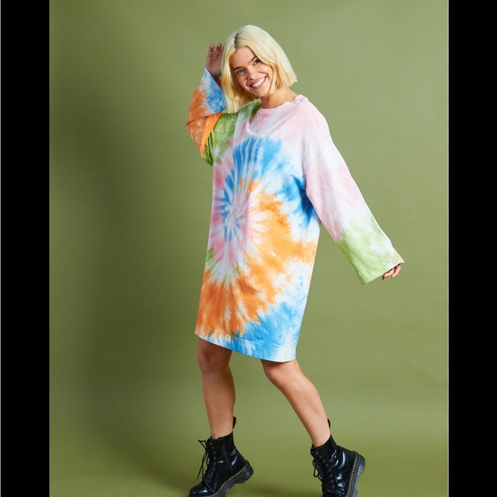 Native Youth Taylor Dresses